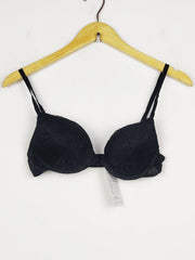 Buy online pre-used pre-loved 100% authentic & Original branded Unknown Brand (BU-1156) available in Pakistan. Top international brands avilable.