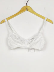 Buy online pre-used pre-loved 100% authentic & Original branded Marks & Spencer, Uk 34B (BU-1157) available in Pakistan. Top international brands avilable.
