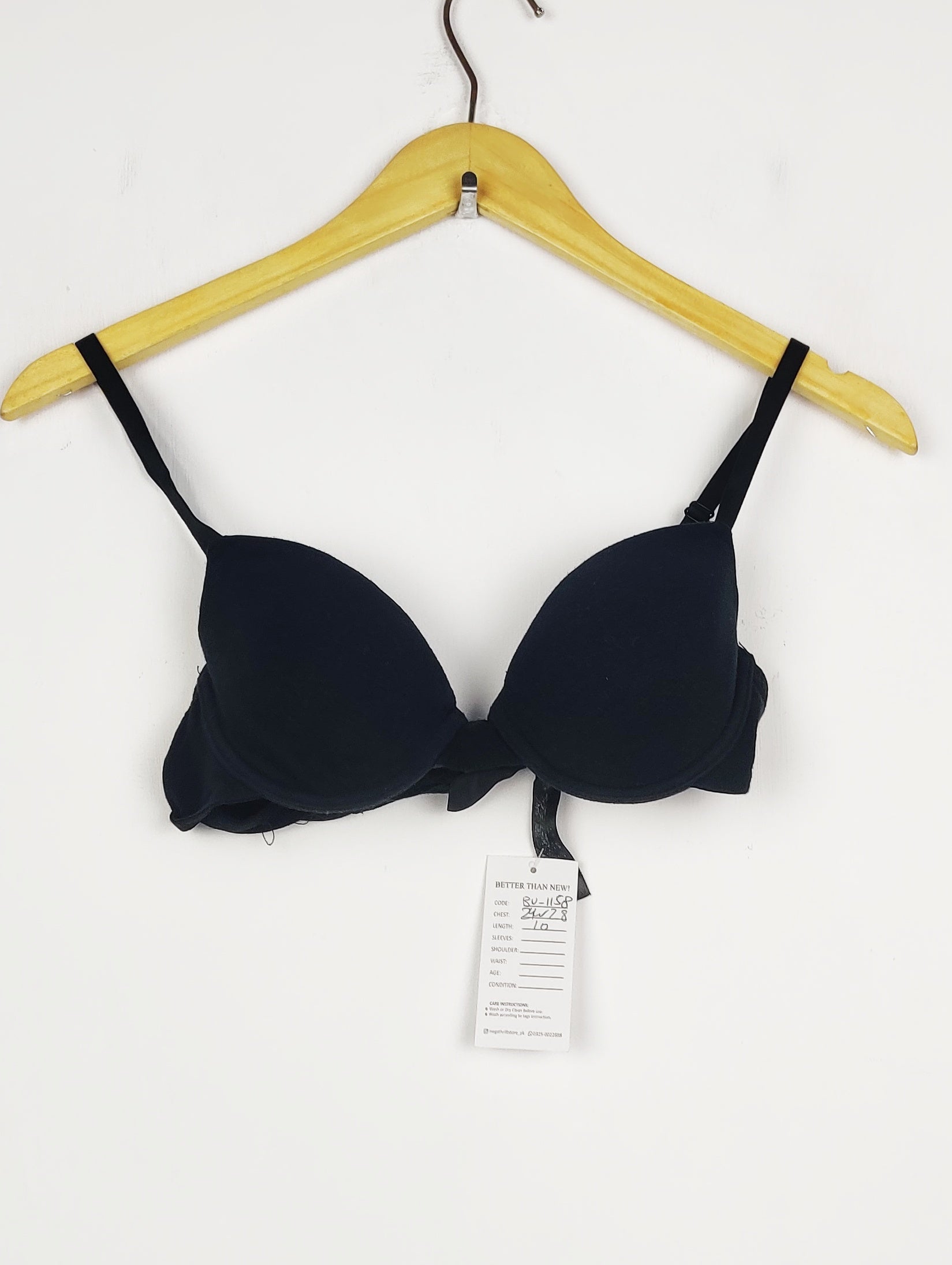 Buy online pre-used pre-loved 100% authentic & Original branded Primark, Uk 34A (BU-1158) available in Pakistan. Top international brands avilable.