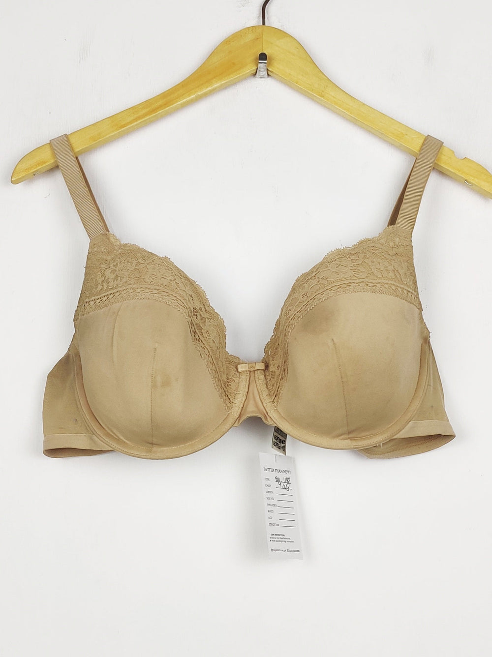 Buy online pre-used pre-loved 100% authentic & Original branded Marks & Spencer, Uk 40B (BU-1192) available in Pakistan. Top international brands avilable.