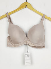 Buy online pre-used pre-loved 100% authentic & Original branded Primark, Uk 36D (BU-1193) available in Pakistan. Top international brands avilable.