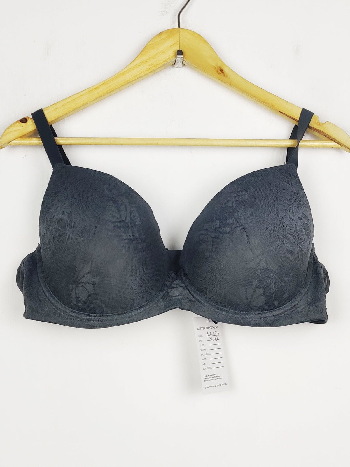 Buy online pre-used pre-loved 100% authentic & Original branded Primark, Uk 40D (BU-1197) available in Pakistan. Top international brands avilable.