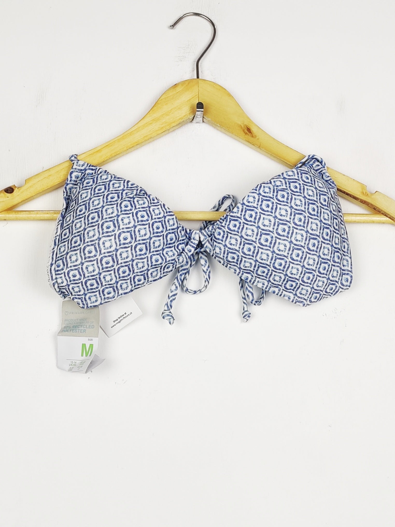 Buy online pre-used pre-loved 100% authentic & Original branded Primark, Uk 12 (BU-1201) available in Pakistan. Top international brands avilable.