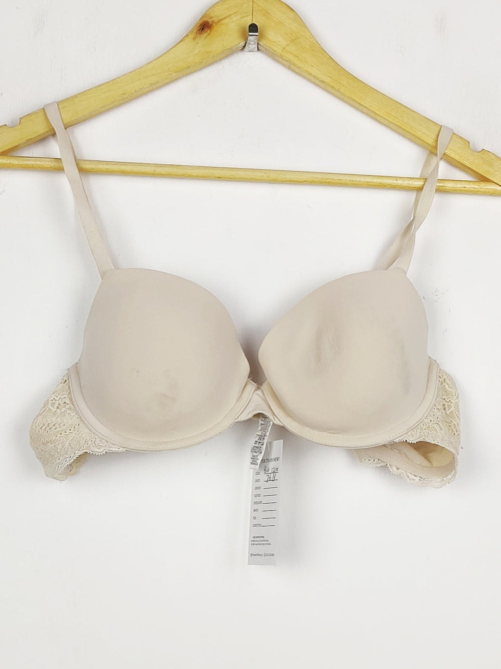 Buy online pre-used pre-loved 100% authentic & Original branded Dunnes Stores, Uk 36B (BU-1210) available in Pakistan. Top international brands avilable.