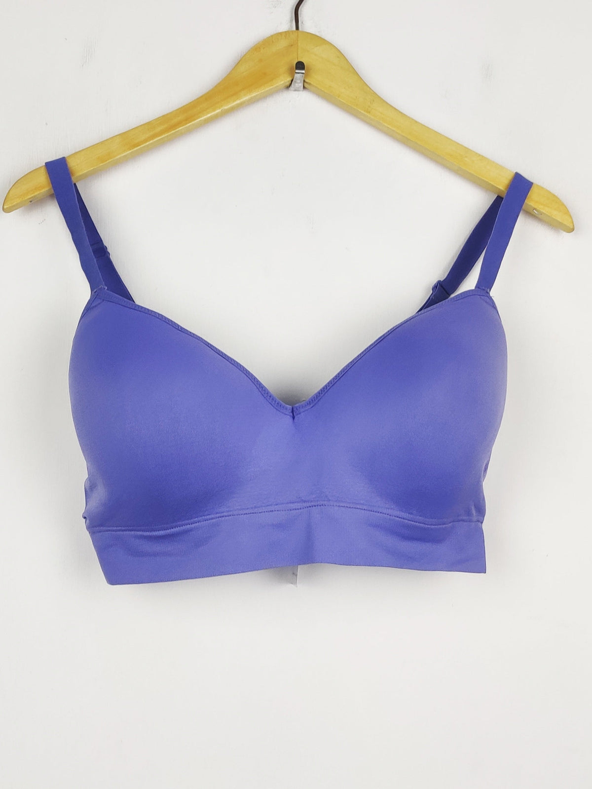 Buy online pre-used pre-loved 100% authentic & Original branded Dunnes Stores, Uk 36B (BU-1213) available in Pakistan. Top international brands avilable.