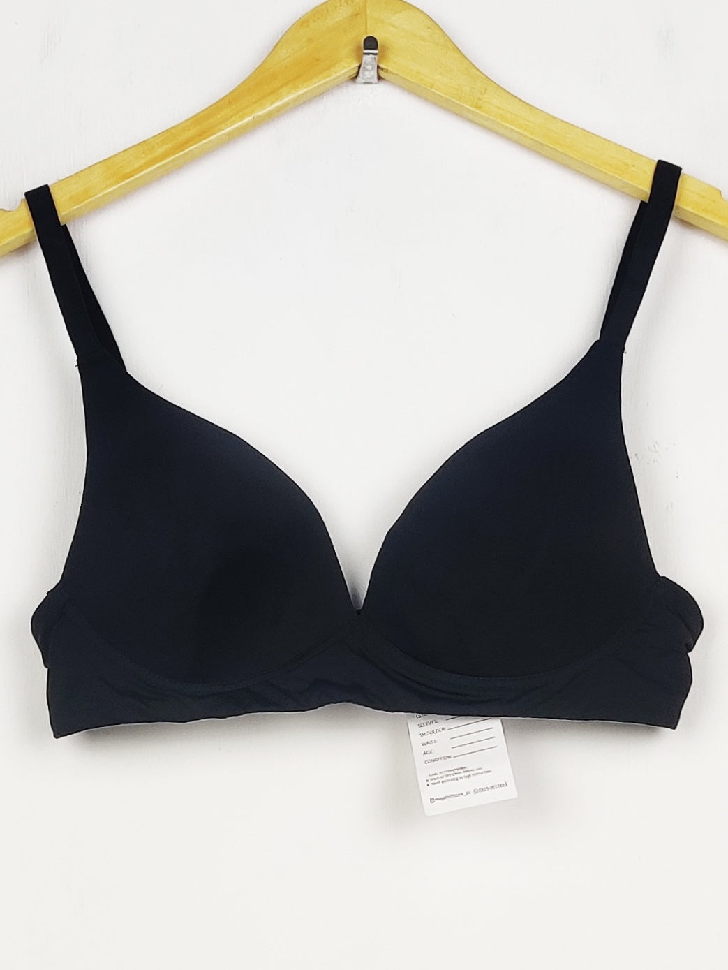 Buy online pre-used pre-loved 100% authentic & Original branded Bye Bra, Uk 10 (BU-1234) available in Pakistan. Top international brands avilable.