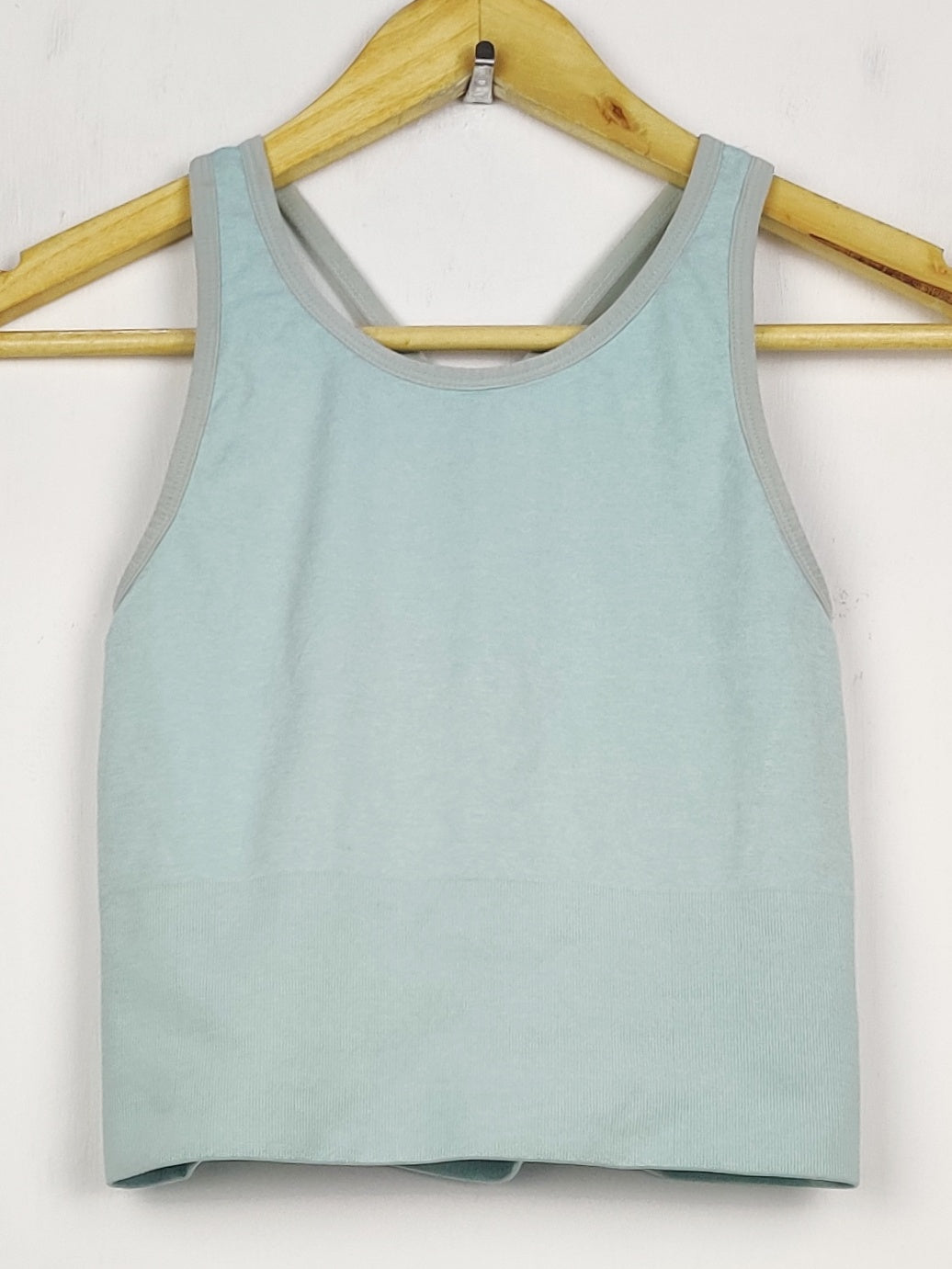 Buy online pre-used pre-loved 100% authentic & Original branded Unknown Brand, Uk 10 (BU-1258) available in Pakistan. Top international brands avilable.