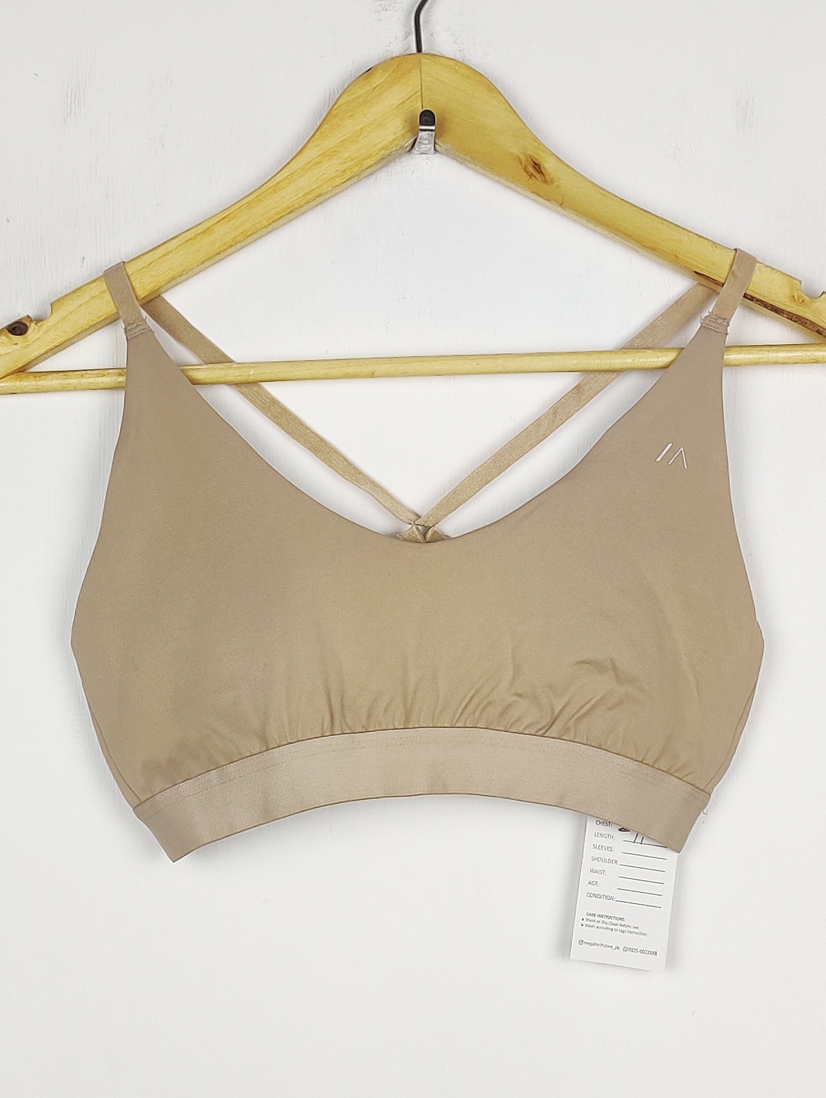 Buy online pre-used pre-loved 100% authentic & Original branded Beach Active (BU-1280) available in Pakistan. Top international brands avilable.