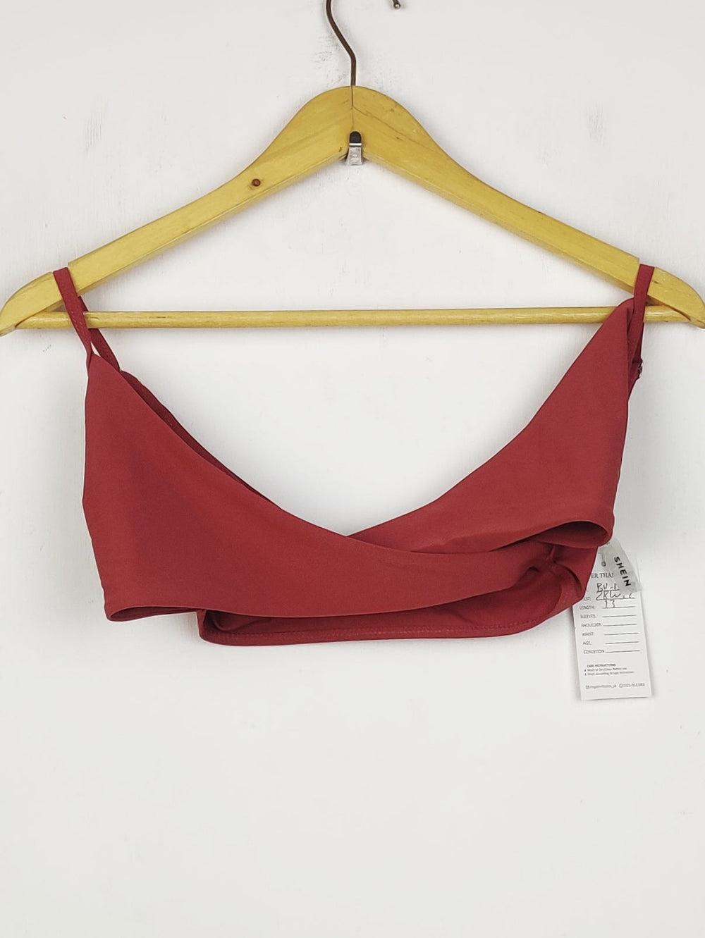 Buy online pre-used pre-loved 100% authentic & Original branded Shein, Uk 10 (BU-1289) available in Pakistan. Top international brands avilable.