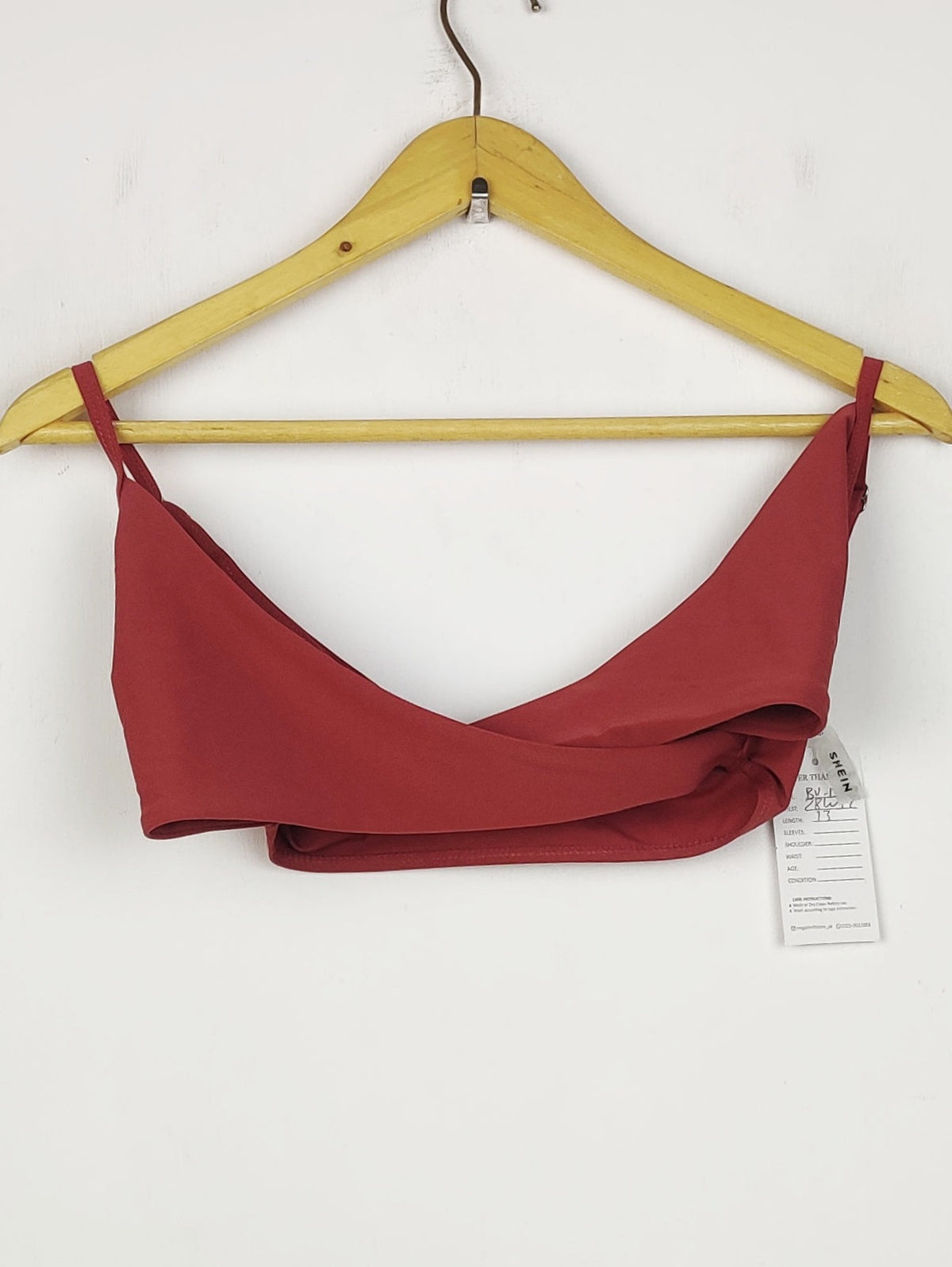 Buy online pre-used pre-loved 100% authentic & Original branded Shein, Uk 10 (BU-1289) available in Pakistan. Top international brands avilable.