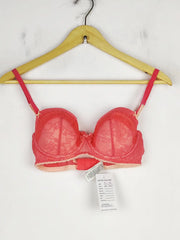 Buy online pre-used pre-loved 100% authentic & Original branded Marks & Spencer (BU-12) available in Pakistan. Top international brands avilable.