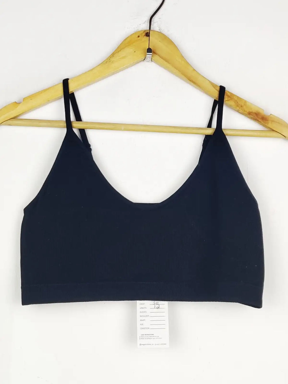 Buy online pre-used pre-loved 100% authentic & Original branded Primark Euro 46 (BU-1376) available in Pakistan. Top international brands avilable.