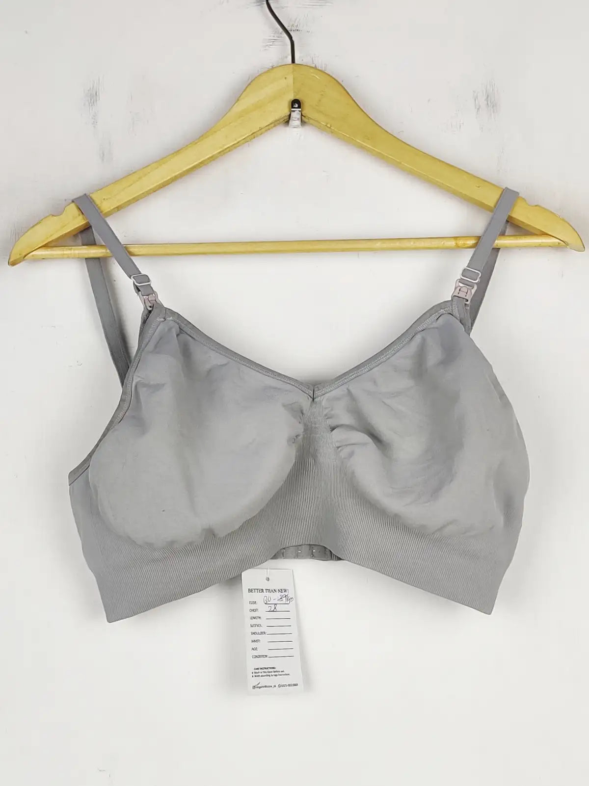 Buy online pre-used pre-loved 100% authentic & Original branded Unknown Brand (BU-140) available in Pakistan. Top international brands avilable.