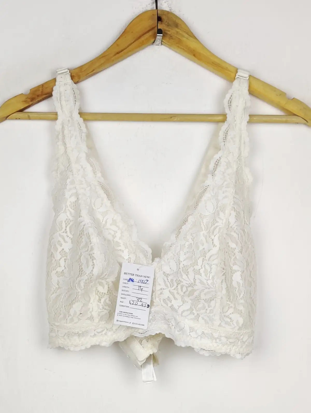 Buy online pre-used pre-loved 100% authentic & Original branded Primark Euro 95 D (BU-1417) available in Pakistan. Top international brands avilable.