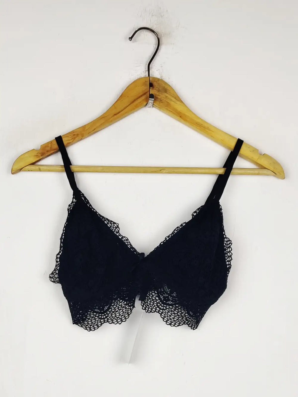 Buy online pre-used pre-loved 100% authentic & Original branded Secret Possessions Euro 38 (BU-1418) available in Pakistan. Top international brands avilable.