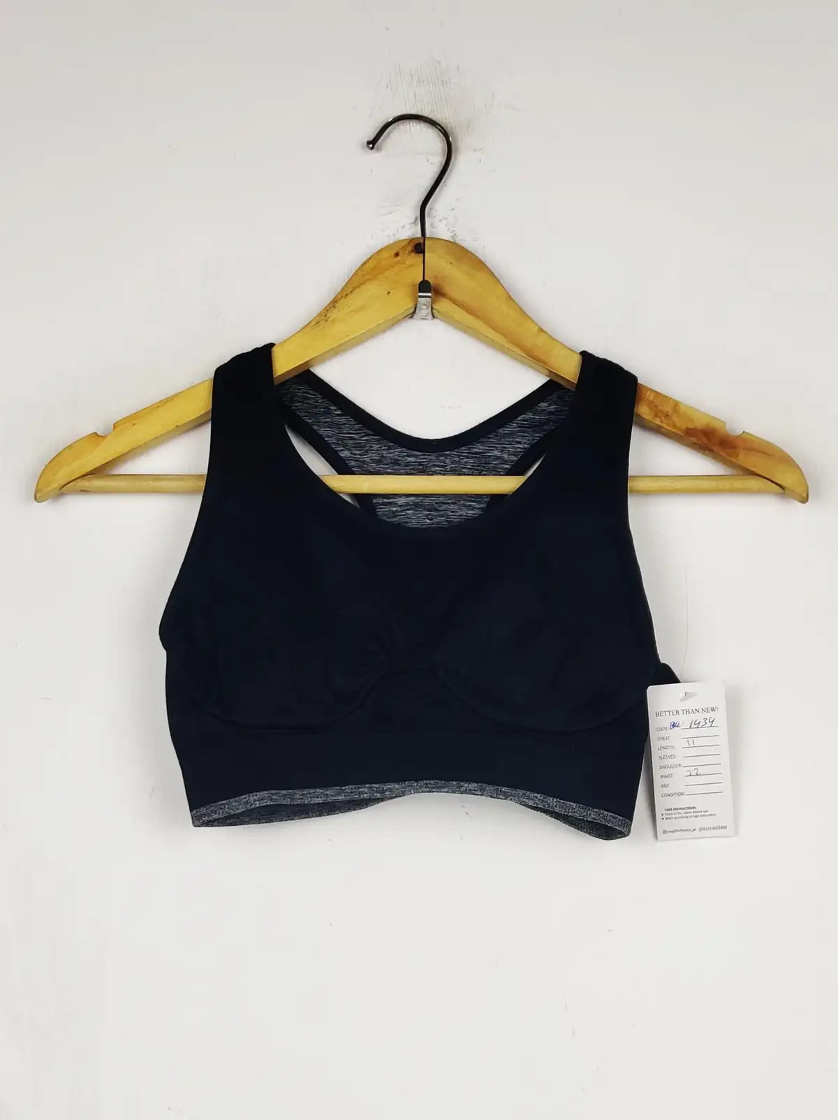 Buy online pre-used pre-loved 100% authentic & Original branded Marks & Spencer (BU-1434) available in Pakistan. Top international brands avilable.