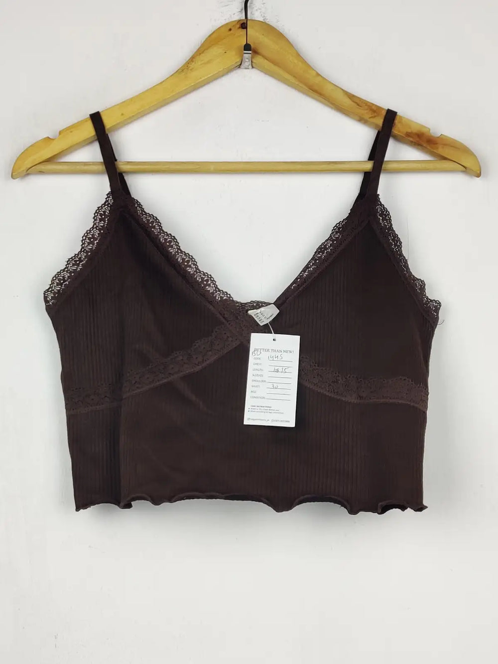 Buy online pre-used pre-loved 100% authentic & Original branded H&M (BU-1445) available in Pakistan. Top international brands avilable.