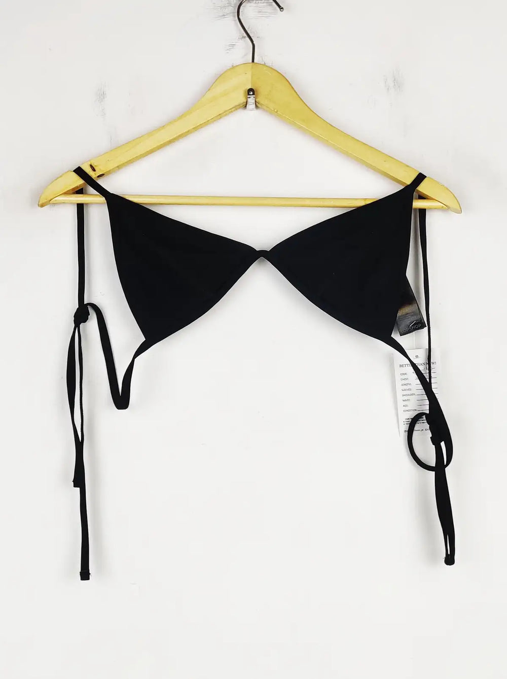 Buy online pre-used pre-loved 100% authentic & Original branded Topshop (BU-147) available in Pakistan. Top international brands avilable.