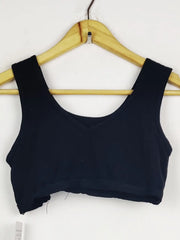 Buy online pre-used pre-loved 100% authentic & Original branded Unknown Brand (BU-1516) available in Pakistan. Top international brands avilable.