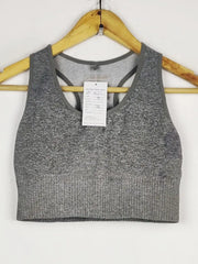 Buy online pre-used pre-loved 100% authentic & Original branded Workout (BU-1527) available in Pakistan. Top international brands avilable.