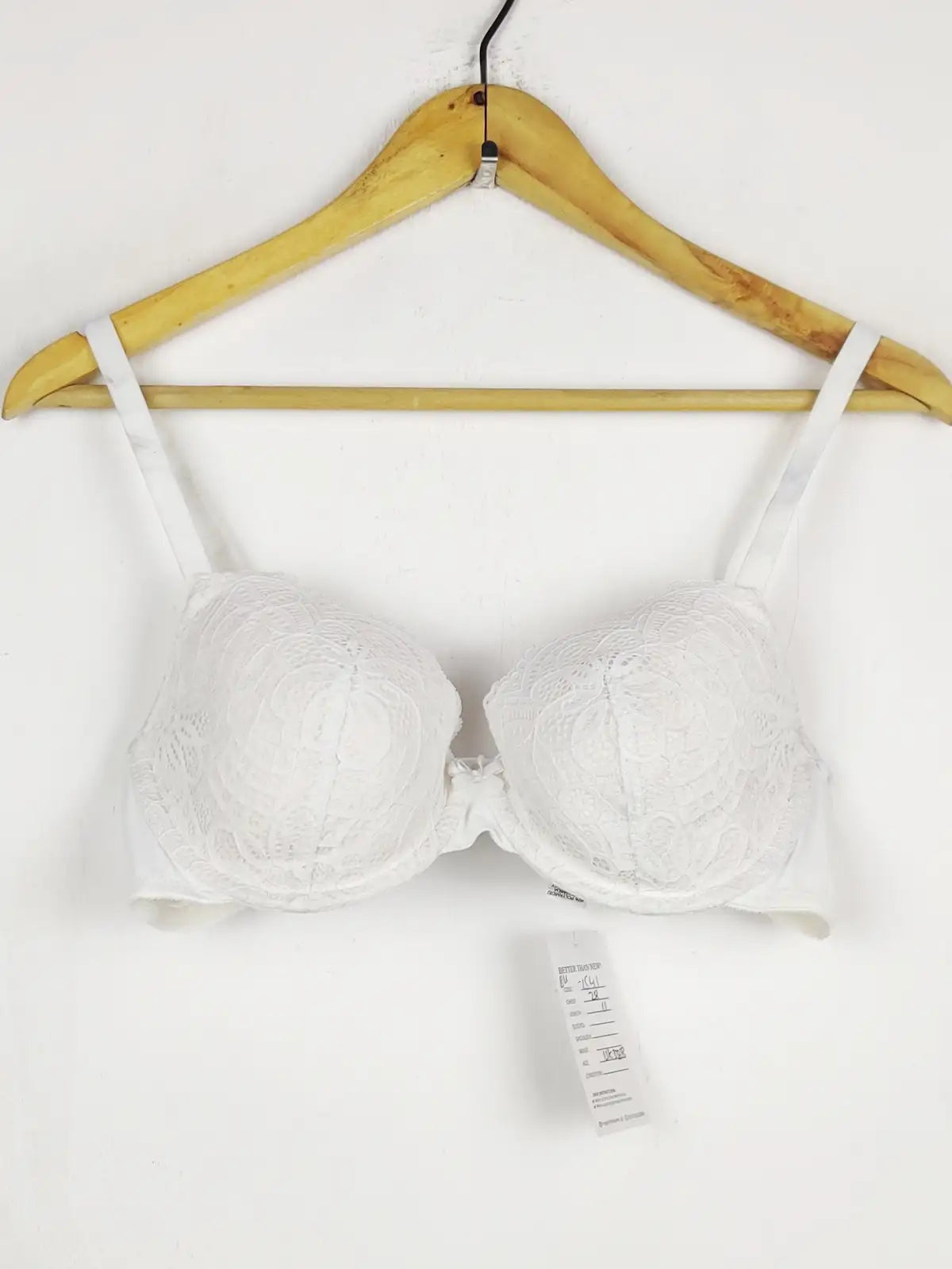 Buy online pre-used pre-loved 100% authentic & Original branded Dunnes Stores (BU-1541) available in Pakistan. Top international brands avilable.