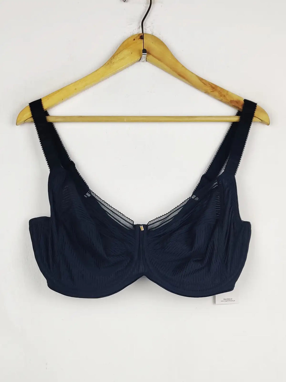 Buy online pre-used pre-loved 100% authentic & Original branded Fantasie Euro 80I (BU-1542) available in Pakistan. Top international brands avilable.