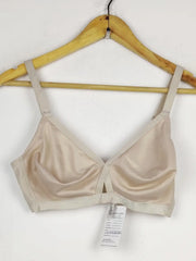Buy online pre-used pre-loved 100% authentic & Original branded Marks & Spencer Euro 80D (BU-1547) available in Pakistan. Top international brands avilable.