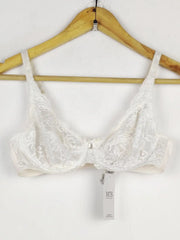 Buy online pre-used pre-loved 100% authentic & Original branded Marks & Spencer Euro 75B (BU-1560) available in Pakistan. Top international brands avilable.