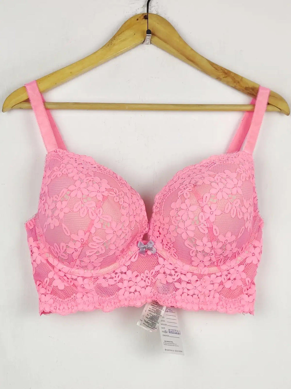 Buy online pre-used pre-loved 100% authentic & Original branded Floozie Euro 80Dd (BU-1594) available in Pakistan. Top international brands avilable.