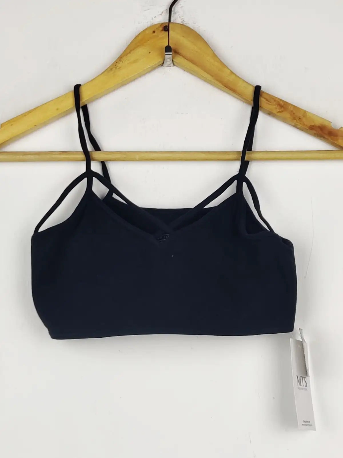 Buy online pre-used pre-loved 100% authentic & Original branded V.I.C.T.O.R.I.A.'S S.E.C.R.E.T (BU-1601) available in Pakistan. Top international brands avilable.