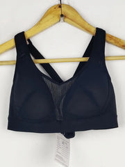 Buy online pre-used pre-loved 100% authentic & Original branded Unknown Brand (BU-1628) available in Pakistan. Top international brands avilable.