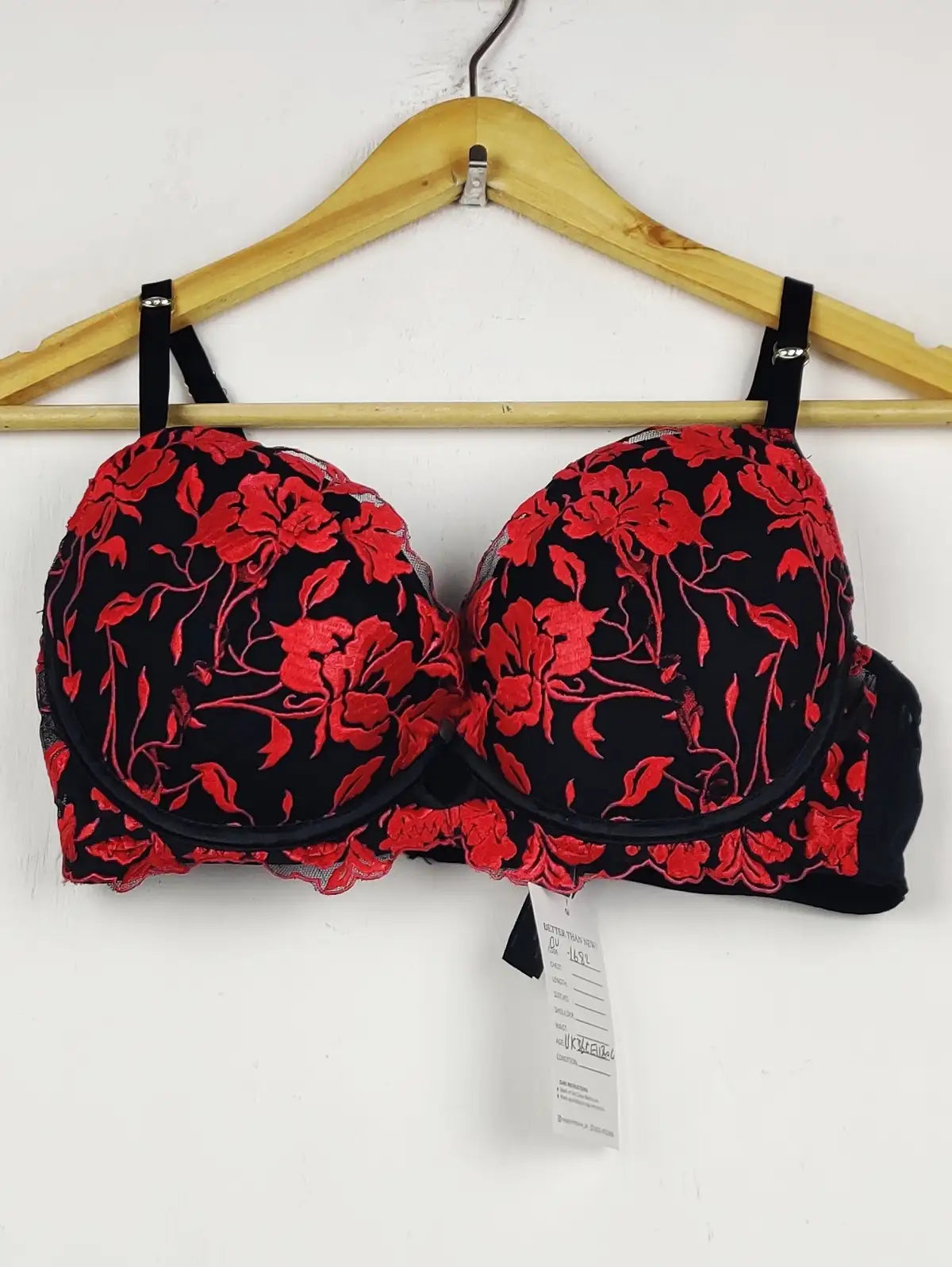 Buy online pre-used pre-loved 100% authentic & Original branded Ann Summers Euro 80C (BU-1682) available in Pakistan. Top international brands avilable.