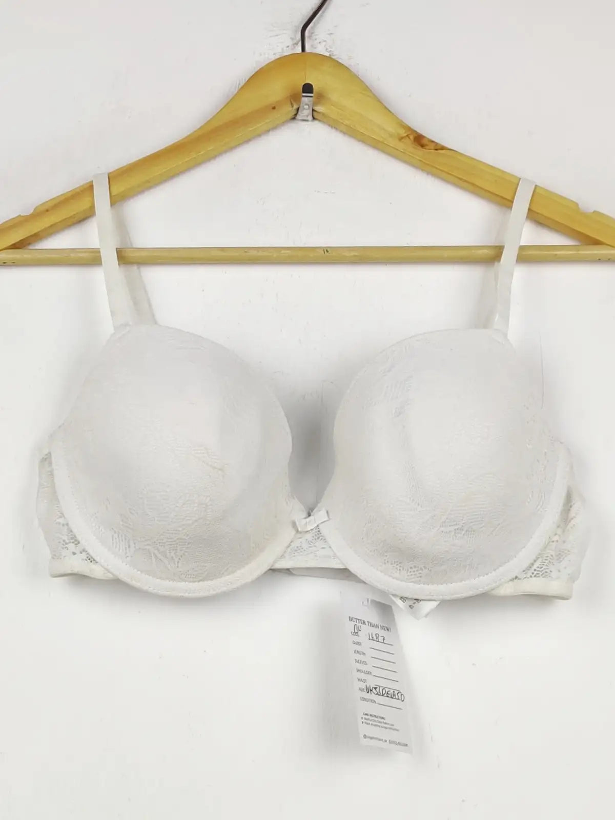 Buy online pre-used pre-loved 100% authentic & Original branded Primark Euro 95D (BU-1687) available in Pakistan. Top international brands avilable.
