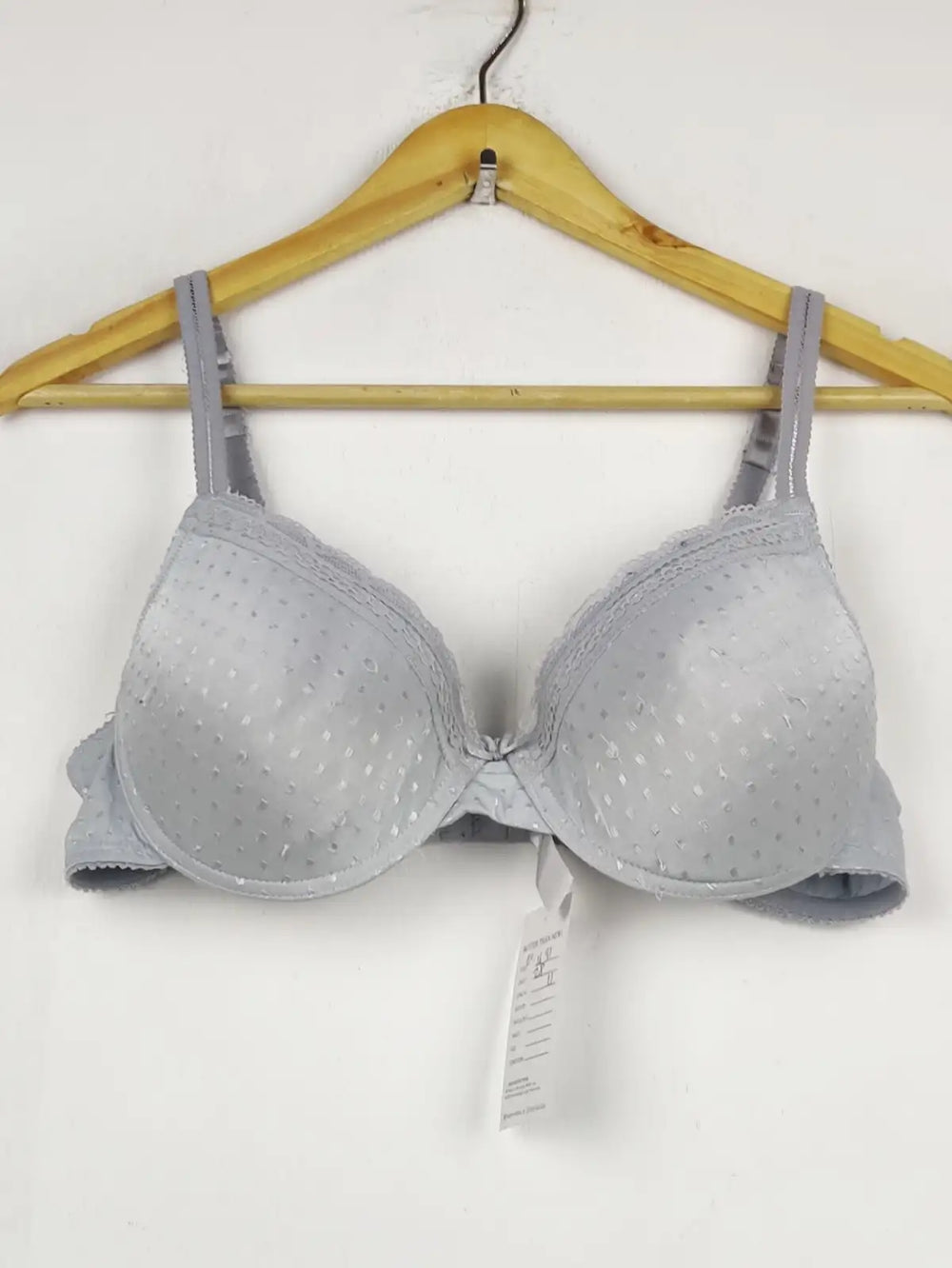 Buy online pre-used pre-loved 100% authentic & Original branded M&Co Euro 80C (BU-1691) available in Pakistan. Top international brands avilable.