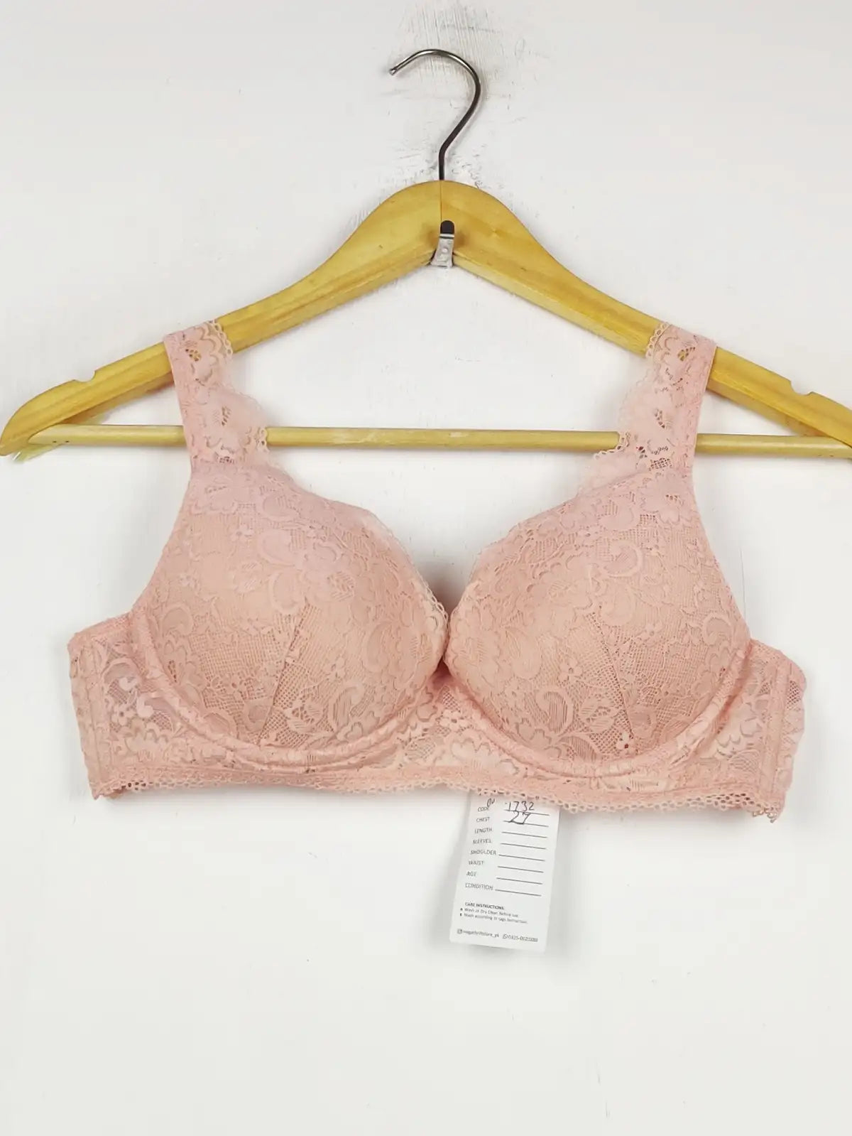 Buy online pre-used pre-loved 100% authentic & Original branded After Eden Euro80 (BU-1732) available in Pakistan. Top international brands avilable.