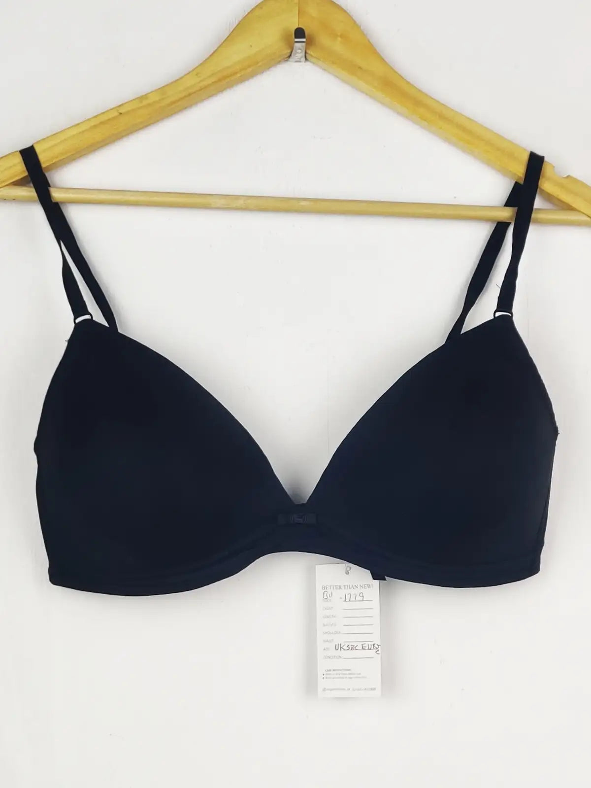 Buy online pre-used pre-loved 100% authentic & Original branded Secret Possessions 85C (BU-1779) available in Pakistan. Top international brands avilable.