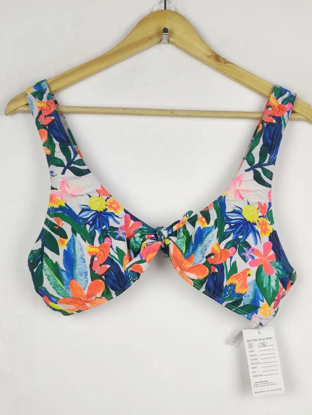 Buy online pre-used pre-loved 100% authentic & Original branded Primark Euro 44 (BU-1781) available in Pakistan. Top international brands avilable.