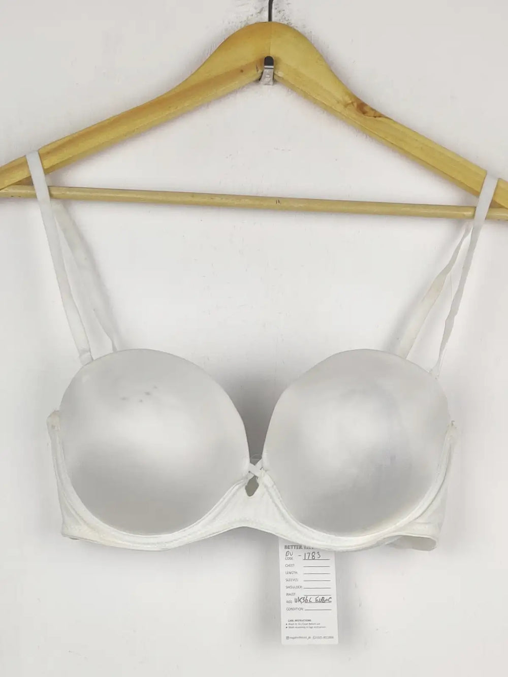 Buy online pre-used pre-loved 100% authentic & Original branded Primark Euro 80C (BU-1783) available in Pakistan. Top international brands avilable.