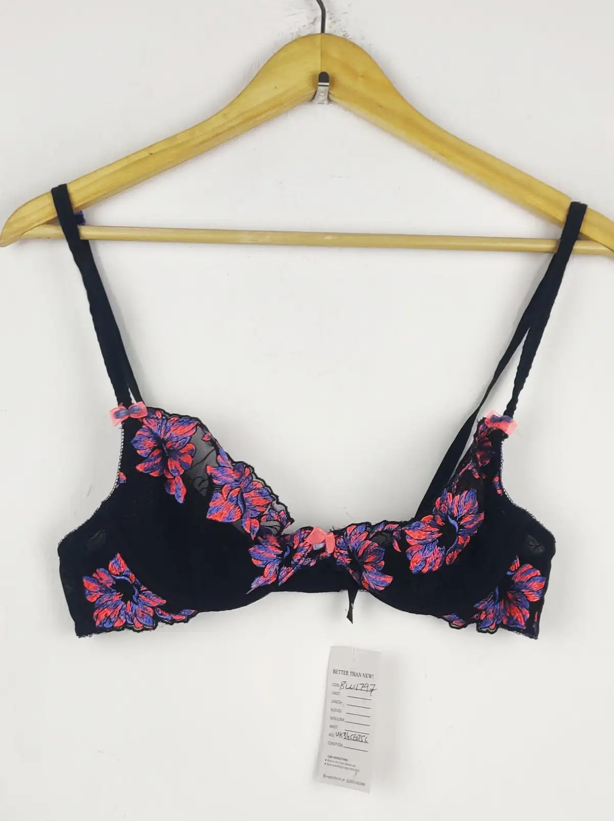 Buy online pre-used pre-loved 100% authentic & Original branded Ann Summers 75C (BU-1797) available in Pakistan. Top international brands avilable.