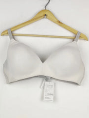 Buy online pre-used pre-loved 100% authentic & Original branded Dunnes Stores 105D (BU-1819) available in Pakistan. Top international brands avilable.