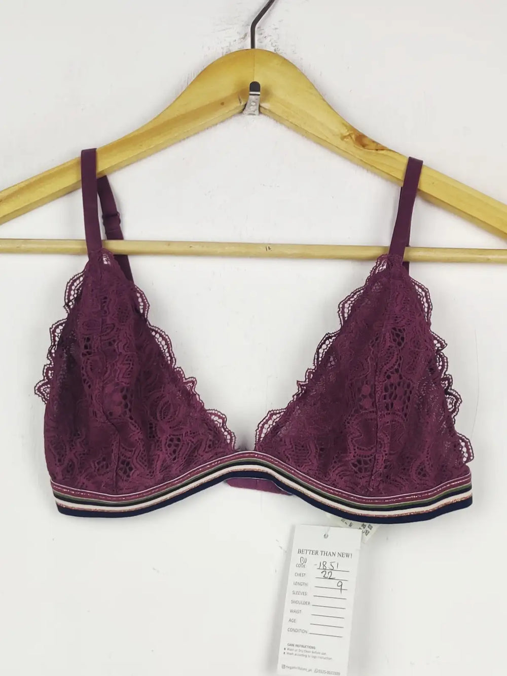 Buy online pre-used pre-loved 100% authentic & Original branded Manguun (BU-1851) available in Pakistan. Top international brands avilable.