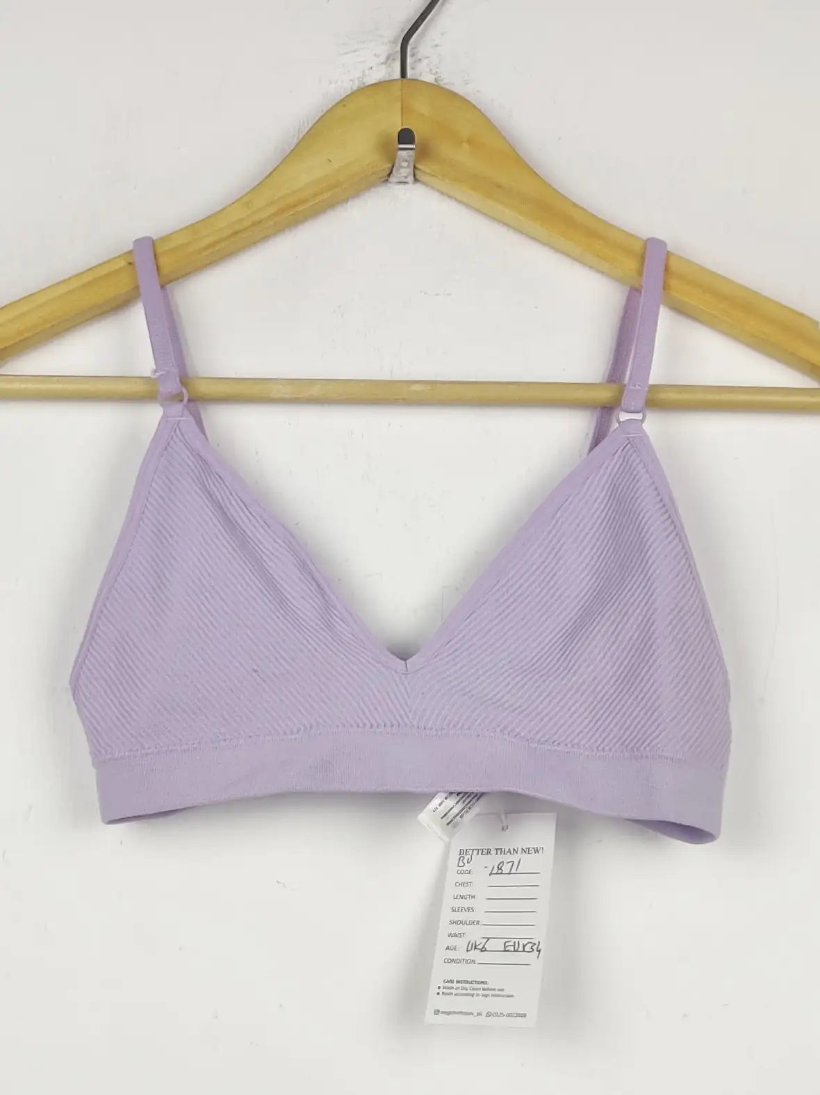 Buy online pre-used pre-loved 100% authentic & Original branded Primark Euro 34 (BU-1871) available in Pakistan. Top international brands avilable.