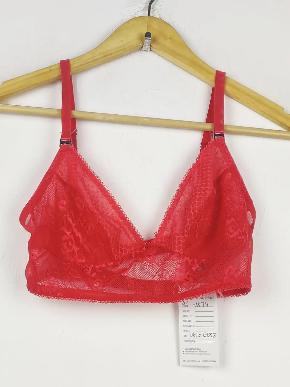 Buy online pre-used pre-loved 100% authentic & Original branded Secret Possessions 38 (BU-1874) available in Pakistan. Top international brands avilable.