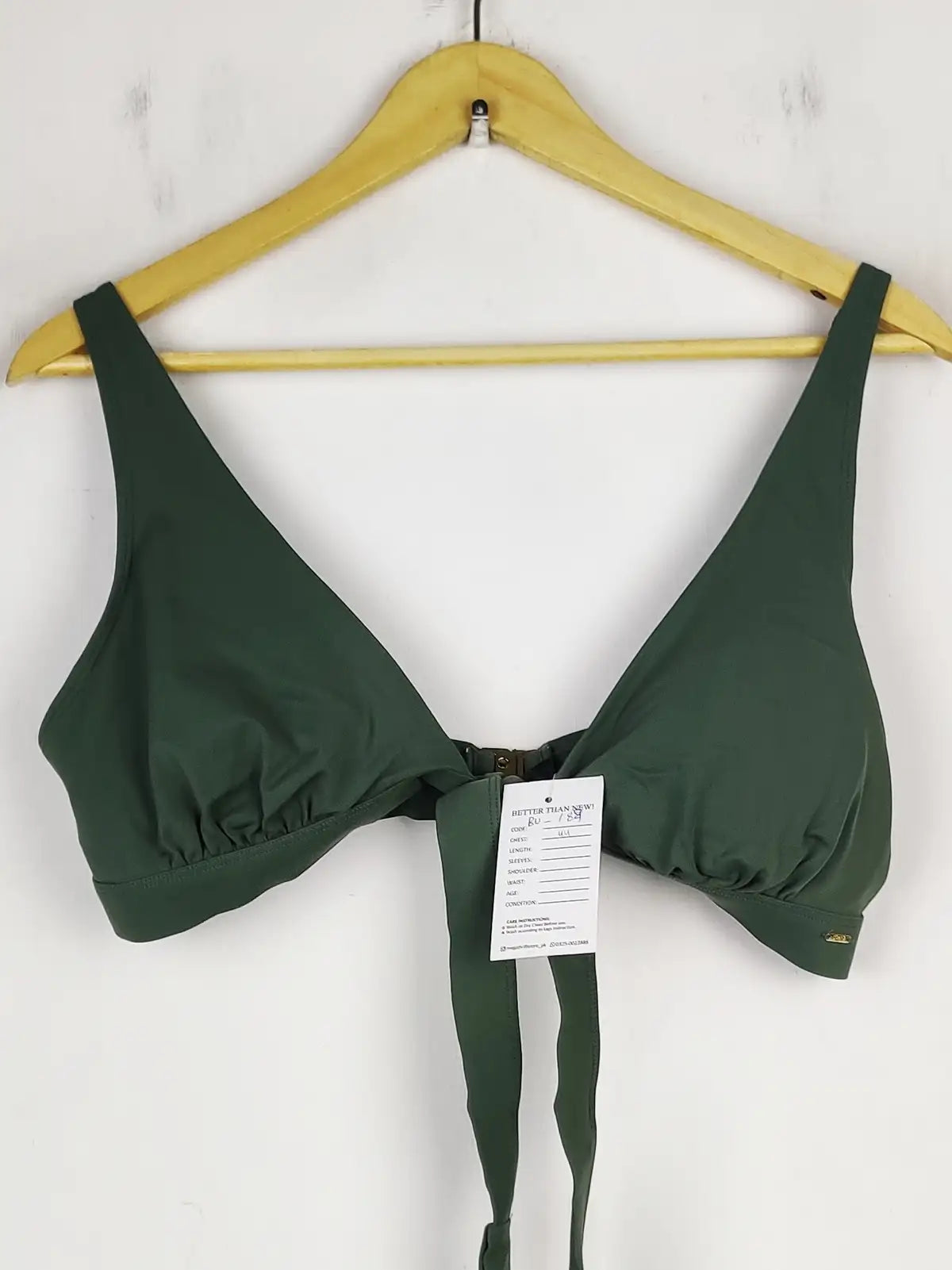 Buy online pre-used pre-loved 100% authentic & Original branded F&F (BU-188) available in Pakistan. Top international brands avilable.