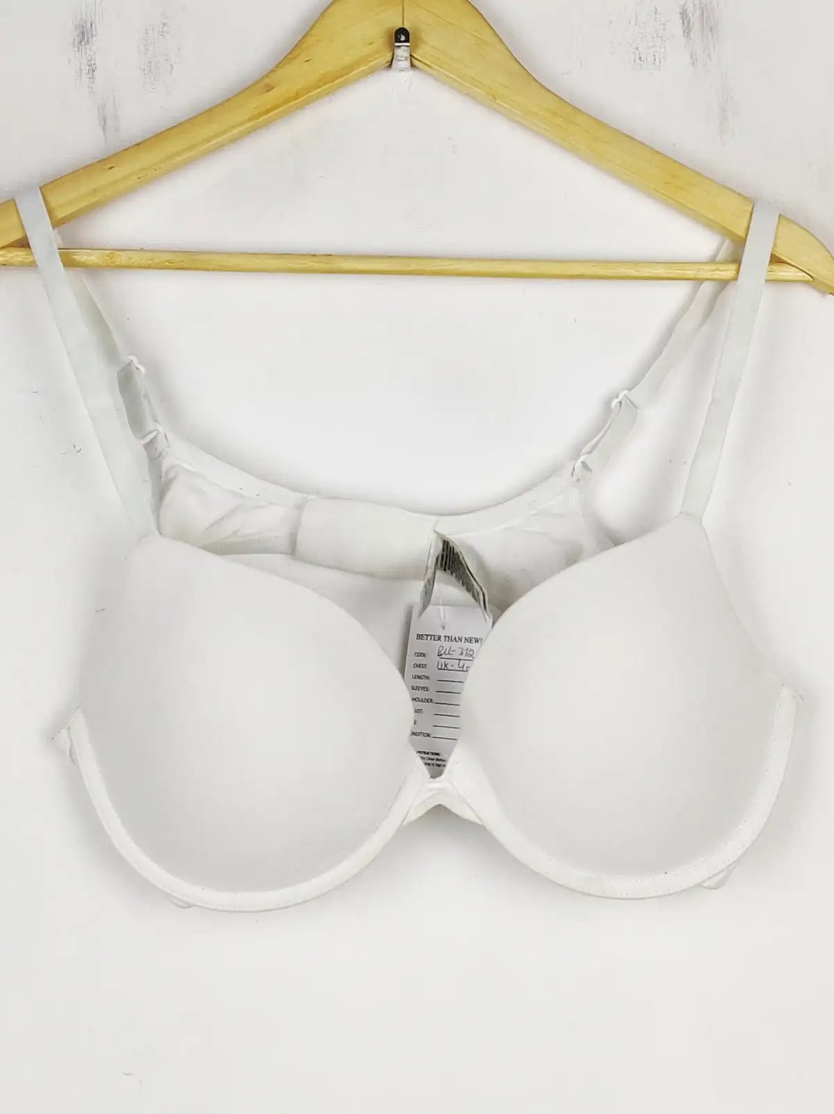 Buy online pre-used pre-loved 100% authentic & Original branded Marks & Spencer (BU-312) available in Pakistan. Top international brands avilable.