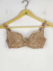 Buy online pre-used pre-loved 100% authentic & Original branded Cleo (BU-32) available in Pakistan. Top international brands avilable.