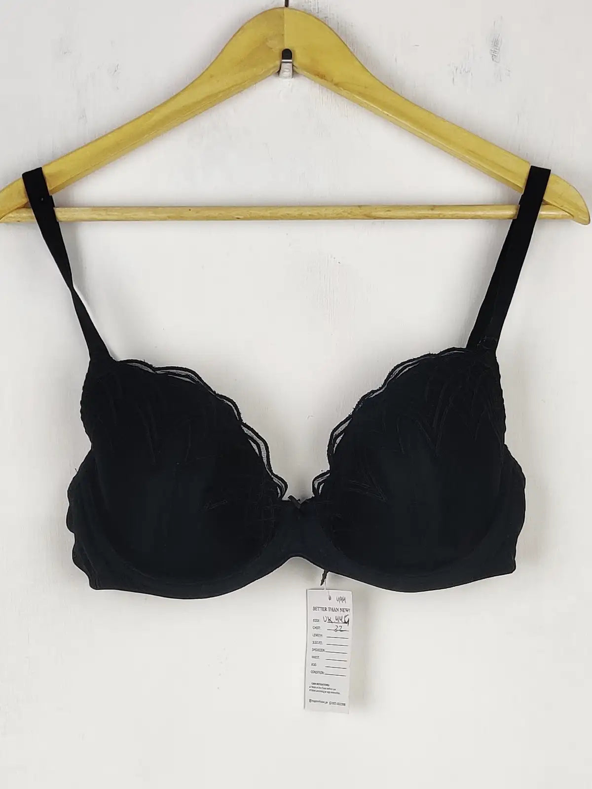 Buy online pre-used pre-loved 100% authentic & Original branded Unknown Brand (BU-444) available in Pakistan. Top international brands avilable.