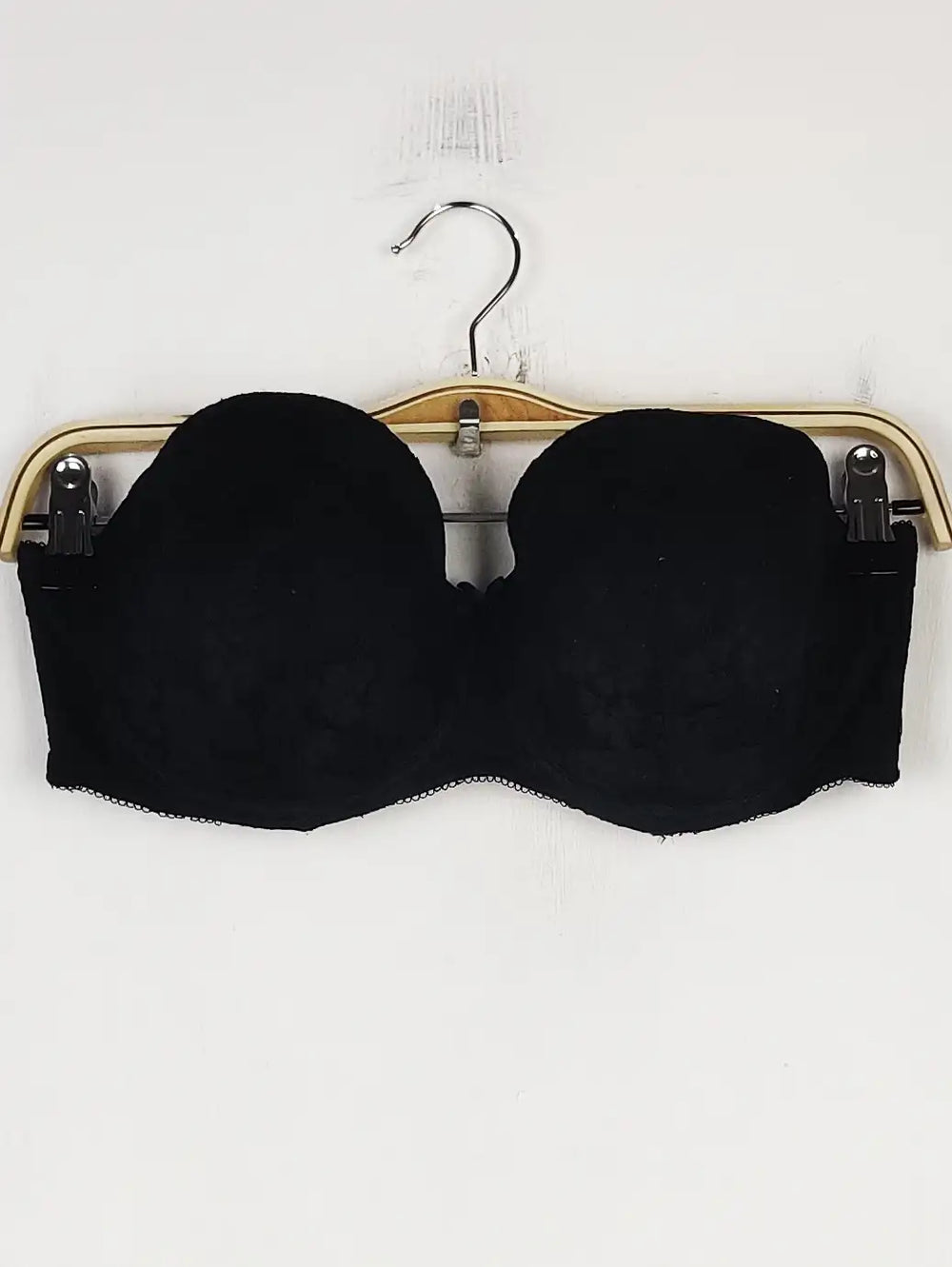 Buy online pre-used pre-loved 100% authentic & Original branded Next , Uk 32E (BU-477) available in Pakistan. Top international brands avilable.