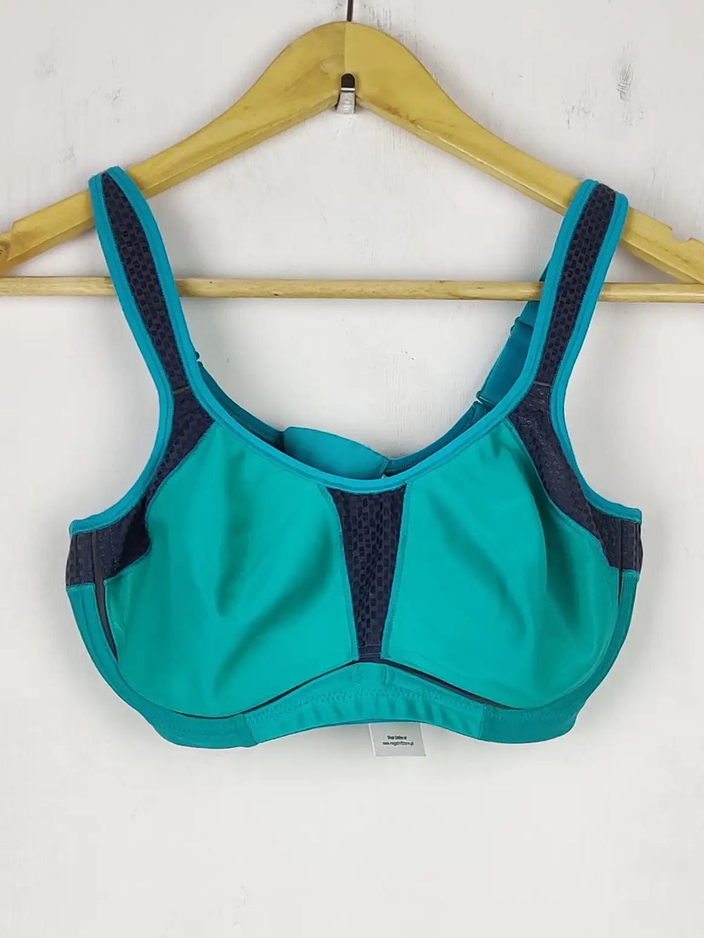 Buy online pre-used pre-loved 100% authentic & Original branded Heidi Klum, Uk34D (BU-487) available in Pakistan. Top international brands avilable.