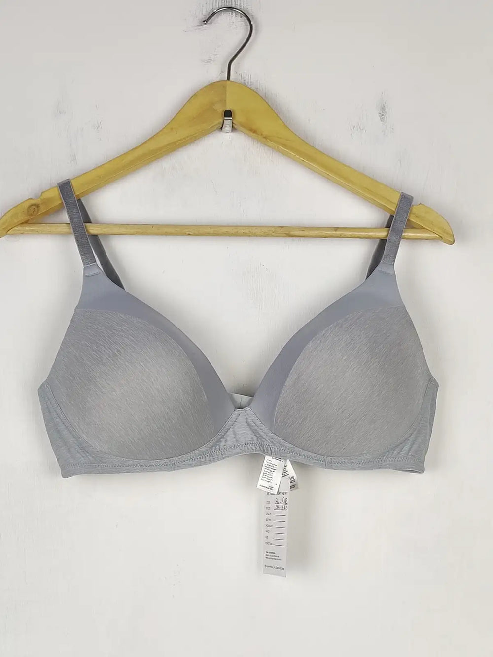 Buy online pre-used pre-loved 100% authentic & Original branded F&F, Uk 38C (BU-518) available in Pakistan. Top international brands avilable.